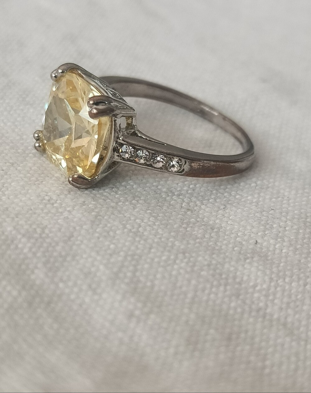 Yellow Cushion-Cut Gemstone Ring in Silver Tone - Picture 2 of 7